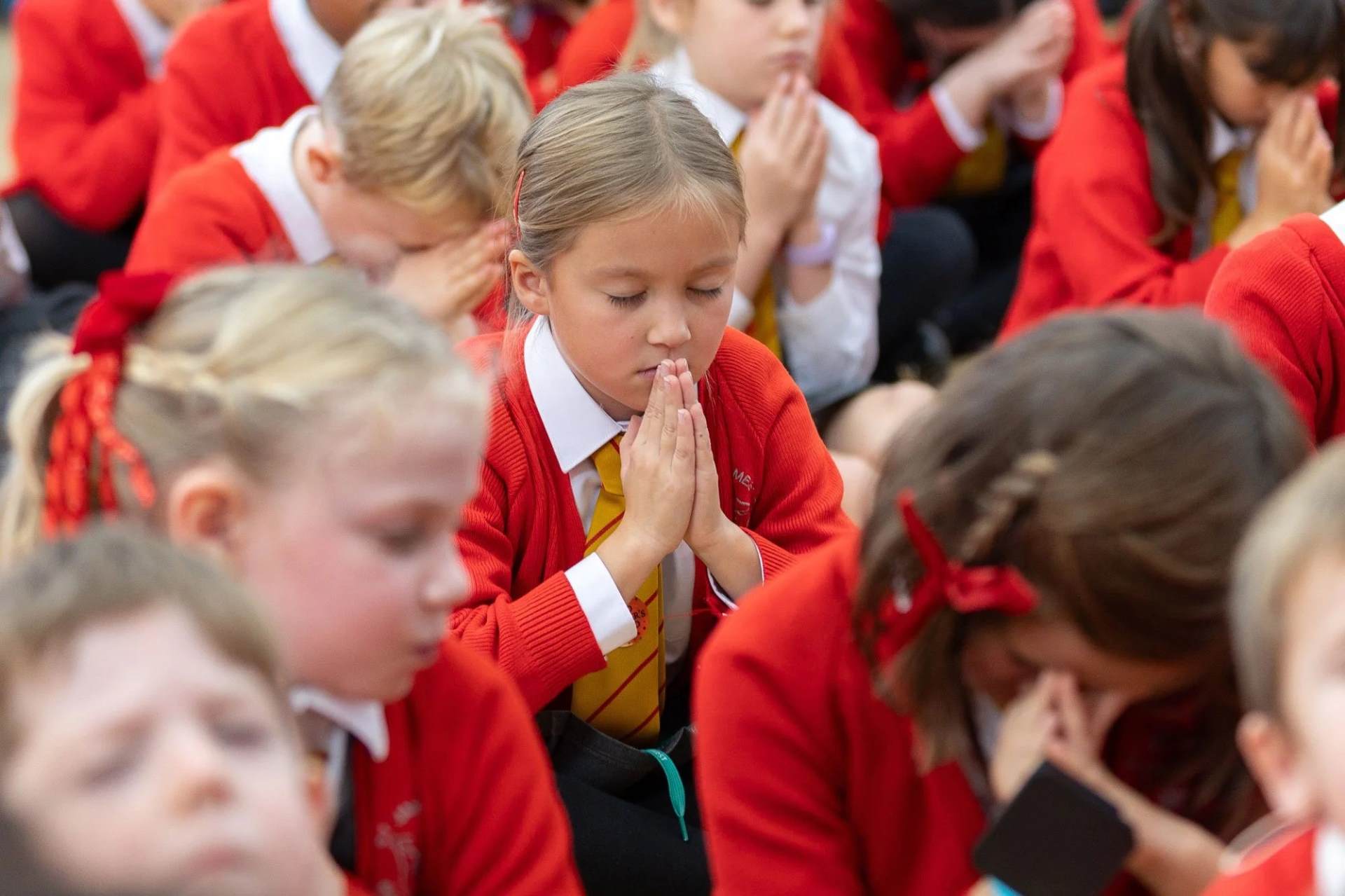 Visit St James' Primary
